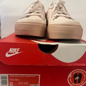 Nike Women's Low-Top Sneakers in Pale Pink